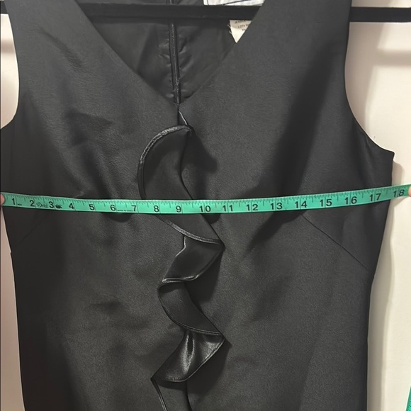 Jessica Howard Black Ruffled Sheath Mini Dress - Picture 3 of 5